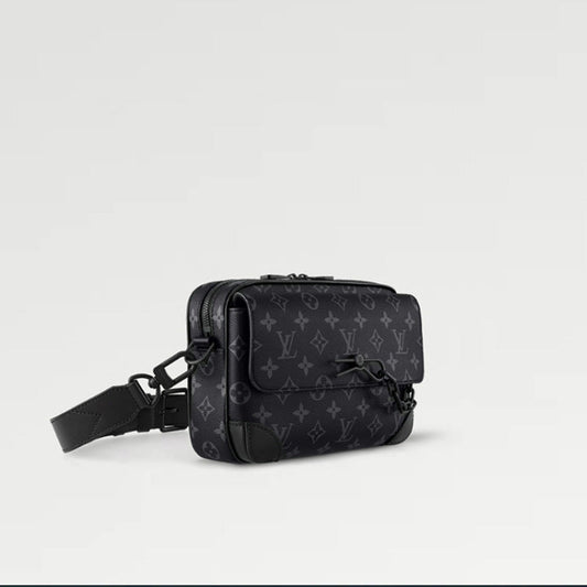 LV  STEAMERメッセンジャーバッグRef:  M46795